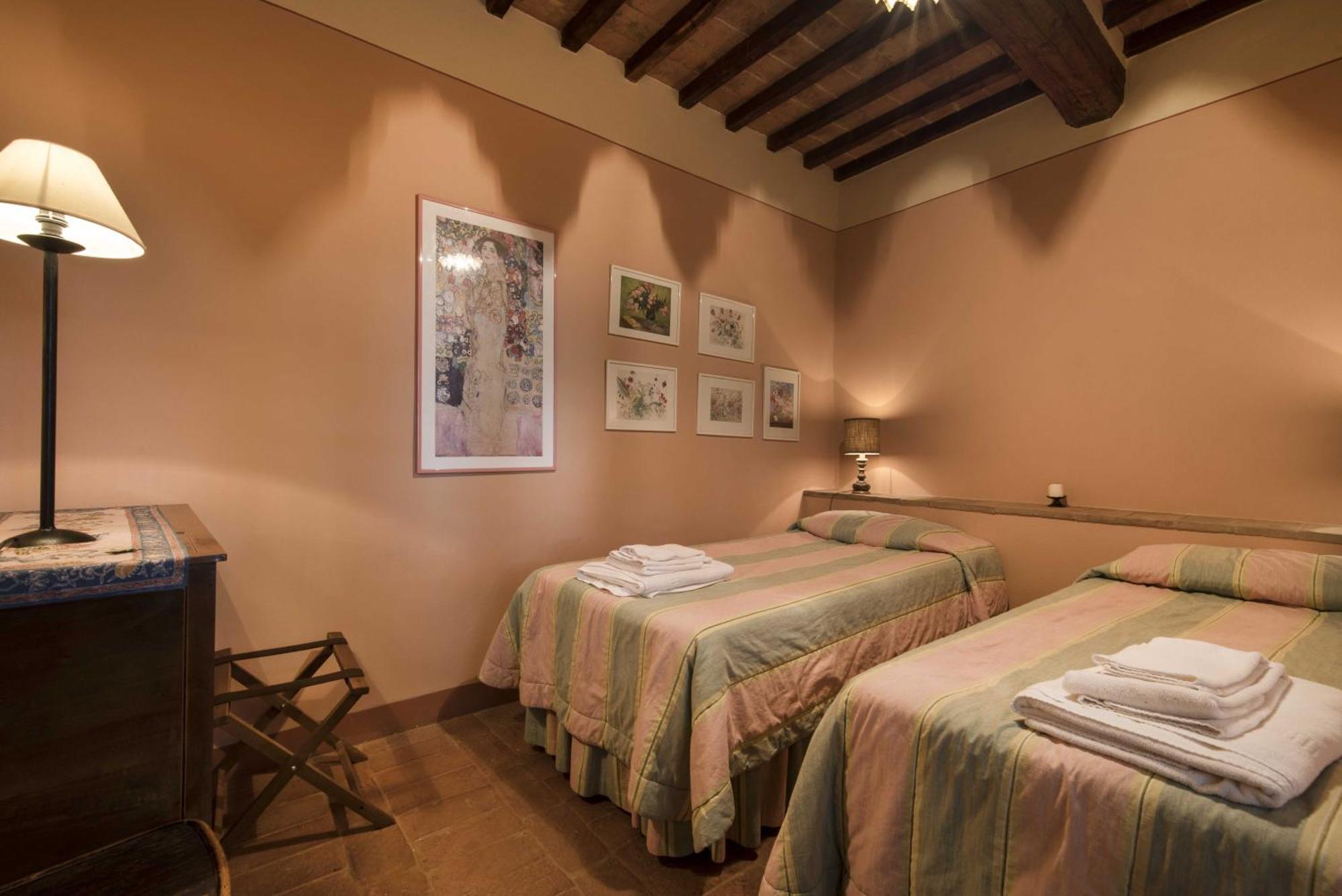 Borgo Di Camporsevoli Villa Exterior foto