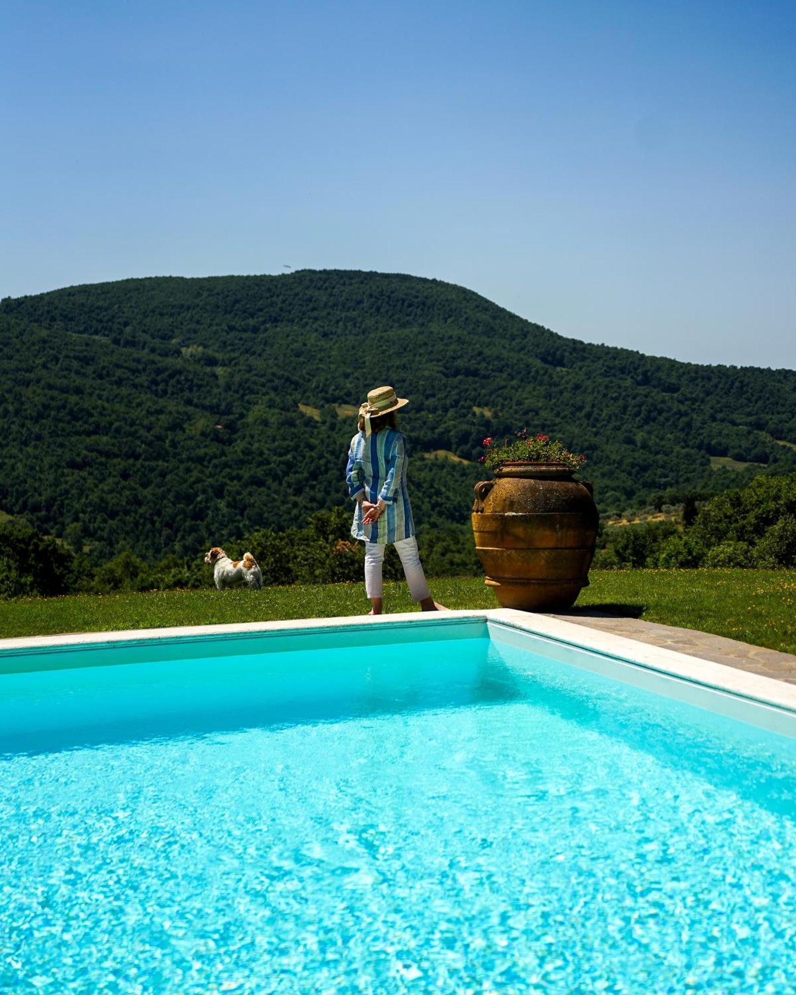 Borgo Di Camporsevoli Villa Exterior foto